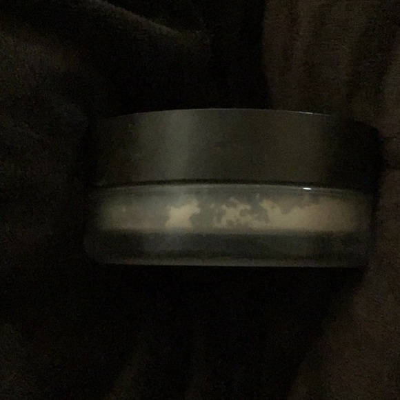 Tarte Amazonian clay full covr airbrush foundation - Picture 2 of 2